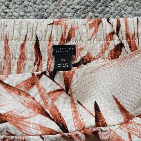 Ann Taylor linen blend midi skirt - Picture 7 of 9
